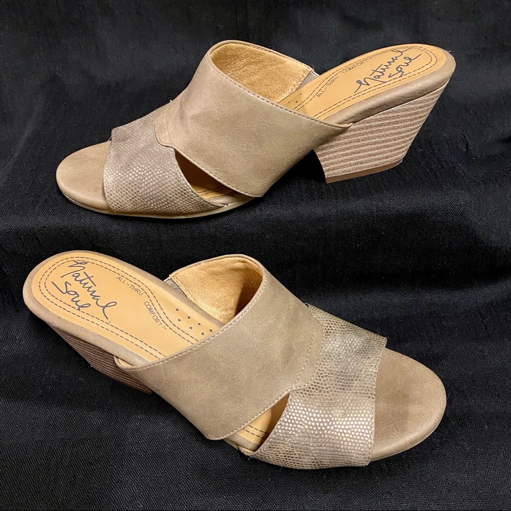 Natural Soul Suede Slip On Sandals